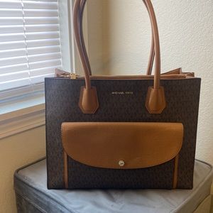Michael Kors purse tote bag